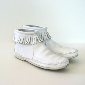Authentic 1980's White Leather Moccasins